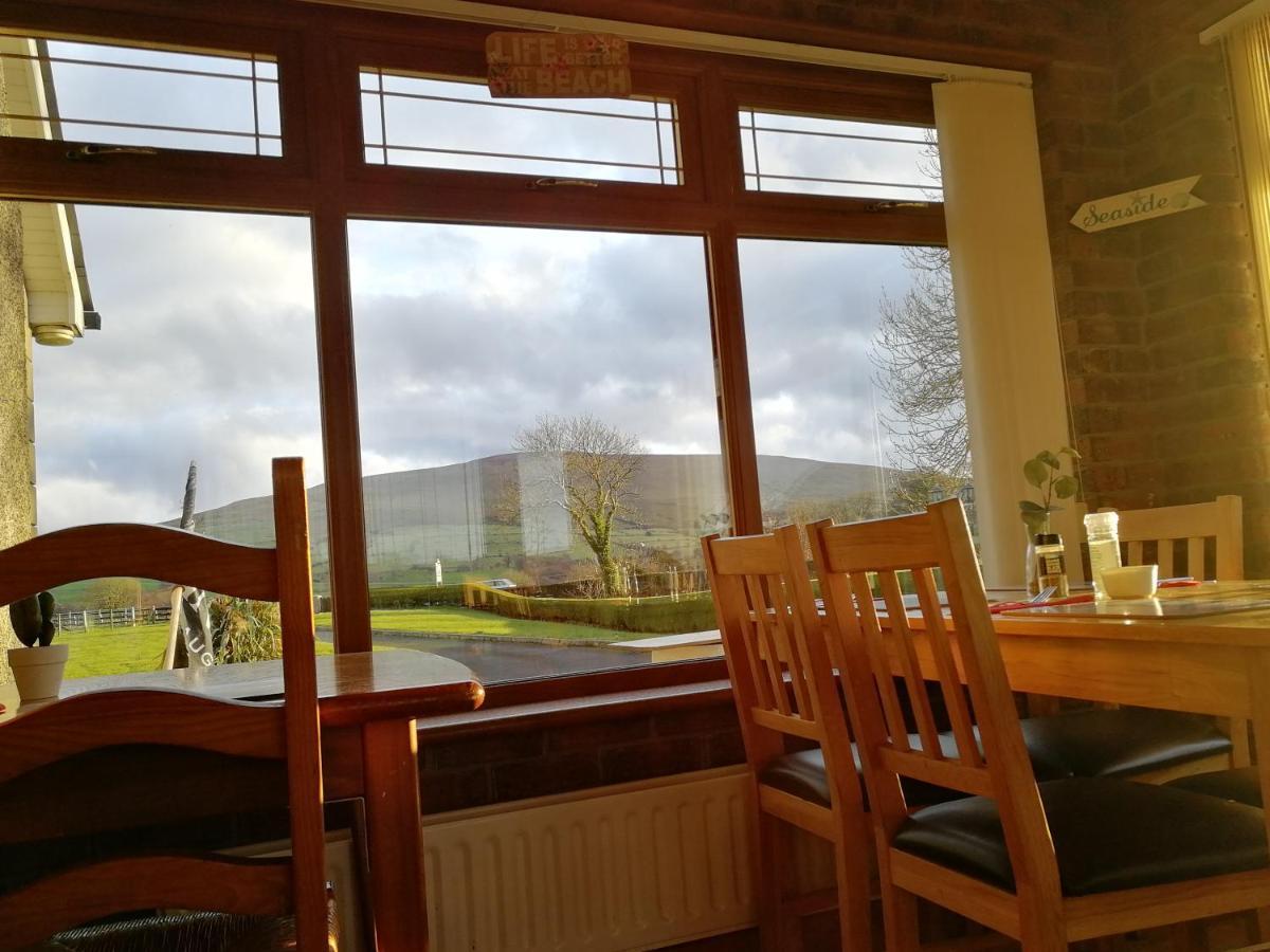 Carnately Lodge Ballycastle Luaran gambar